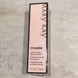 Mary Kay ivory 3 luminous foundation